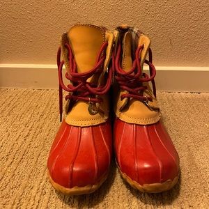 rain boots